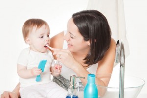 vệ sinh răng miệng cho trẻ